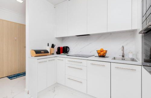 Stylish Two Bedroom Apartment Nasypowa by Noclegi Renters - Foto 15