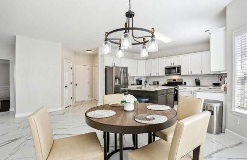 Elegant Mableton Retreat-Close to Amphitheater - Foto 2