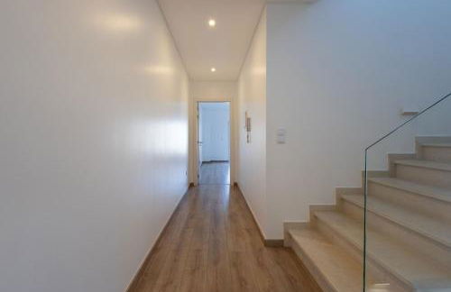 Casa Férias com Piscina Aquecida e Suítes Privadas - Foto 18