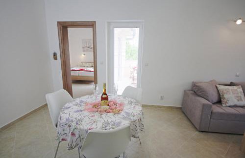 Apartmani Srdoč - Foto 16
