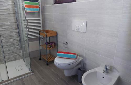 Bnbook Casa dei Peschi - Lago di Monate - Foto 34