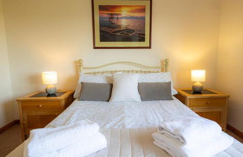 Owlswood Lodge - Photo 6