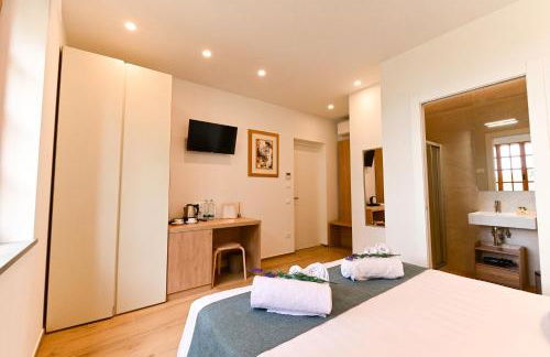 Villa Lucilla - Rooms and Pool - Foto 36