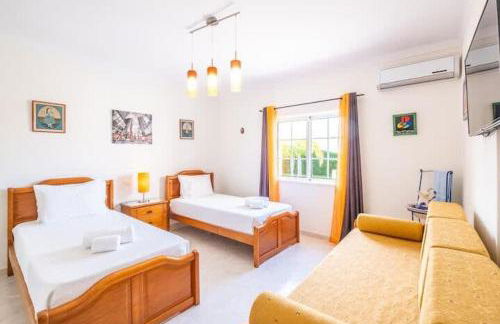 Casa Bella Vista - Fantastic spacious villa with beautiful views views of the Algarvian mountains, Monchique - Foto 33