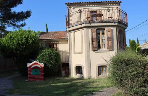 Maison de charme avec vue sur la cité médiévale. - Foto 7
