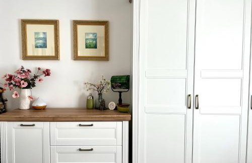 Sunny Apartment - Photo 4