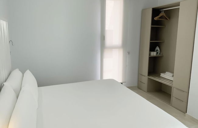 Feelathome Rivero Apartments - Photo 14