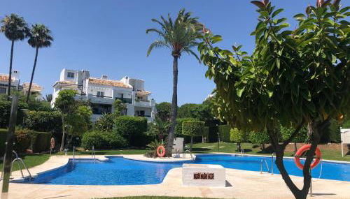 Apartamento Miraflores tres piscinas cerca del mar - Albamar - Photo 2