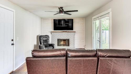 Golf, Hike, Dine and Relax Home in Port Orchard - Foto 4