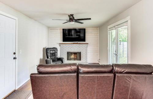 Golf, Hike, Dine and Relax Home in Port Orchard - Foto 4