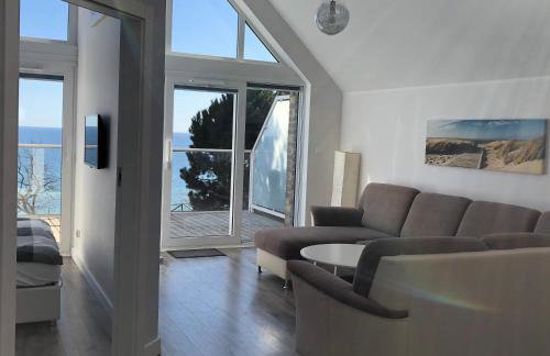 Amber Cliff - Foto 3