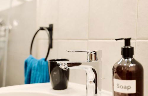 CASATUA - Balkon - Arbeitsplatz - Ruhig - Messe - WiFi - Foto 5