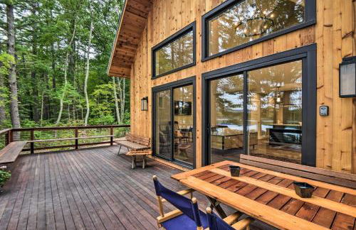Modern Francestown Retreat on Scobie Pond! - Foto 23
