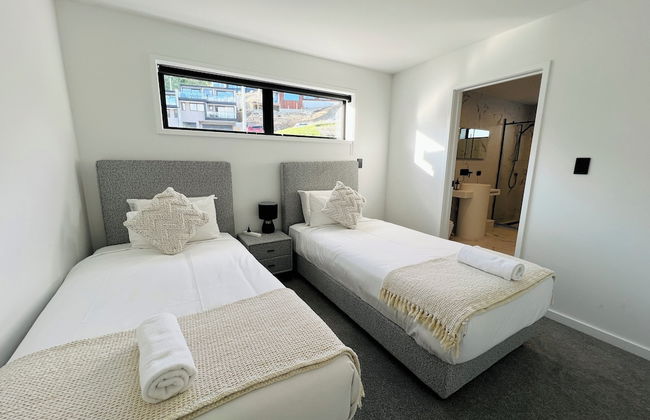 Stunning Lakeview QT Holiday House - Foto 7