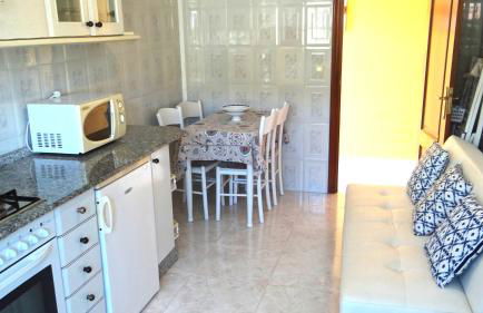 Apartamento con balcón al lado de la iglesia - Foto 7