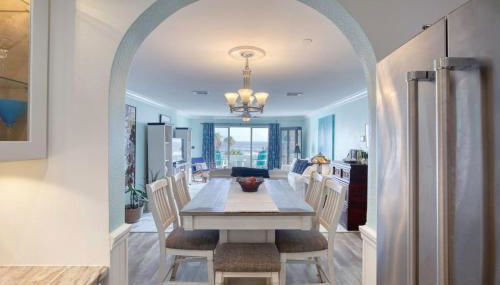 Oceanfront Elysium with a pool - Photo 5