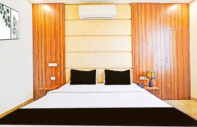 Premium Luxury Stays at Gomti Nagar, Lucknow - Foto 13