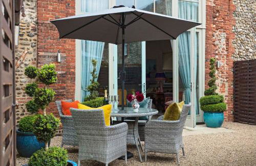 Priory Barn - Photo 8