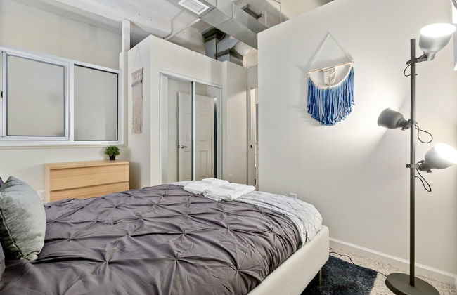 Hip & Vibrant 2 Bedroom Apartment with Parking & Wifi - Foto 2