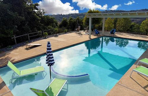 Hilltop Villa, Pool Oasis, Pickleball Court, Avocado Grove, Views - Foto 24