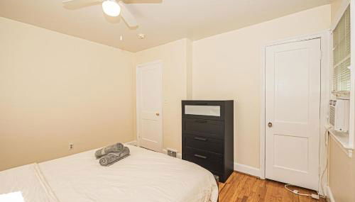 5BR 2 Bath Bath Near UMD and Metro to DC! - Foto 2
