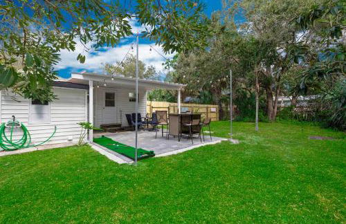 4 Mi to Dtwn Jensen Beach Cottage - Foto 2