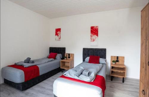 Serviceroom24 - Space in Oberhausen WLAN - Smart-TV - 24-7 Check-in und Küche - Foto 3