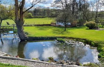 Riverside Cabin - Sleeps 2 - Hottub - Parking - Foto 55