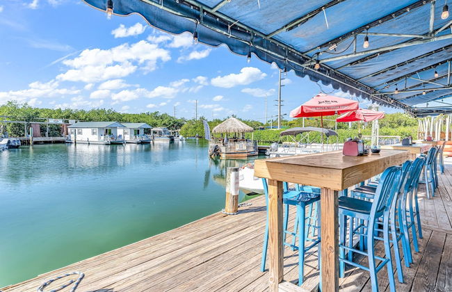 Aqua Lodges at Hurricane Hole Marina - Foto 33