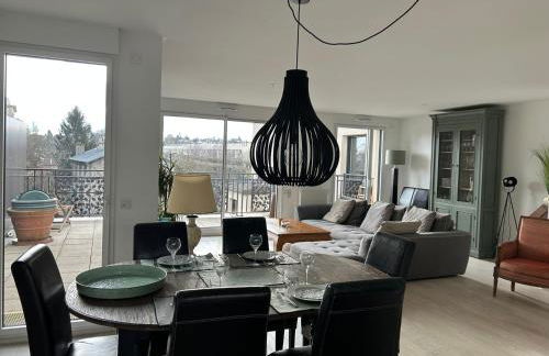 Spacious apartment - gates of paris - Foto 2