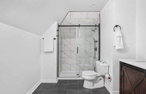 Full Duplex Retreat-Two Homes Near Eastside- Family Friendly - Foto 17