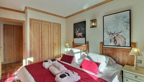 ARC 1950, Appartement 1 chambre, 4 personnes, Exposition Sud, SAUNA, HAMMAM, JACUZZI, PISCINE - Foto 4, towels, wardrobe