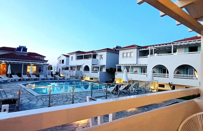 Sunrise Village - Foto 71