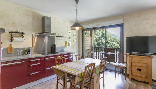 Bel appartement 4 pers, terrasse, parking privé, proche ski et thermes - FR-1-403-98 - Foto 2