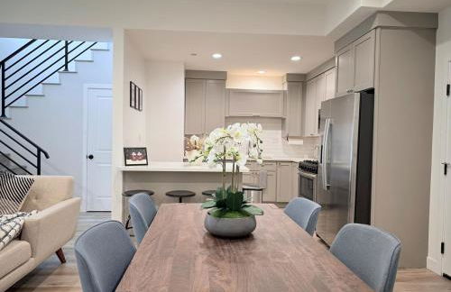 Modern Family Haven - Minutes from Disney Magic-OC - Foto 9