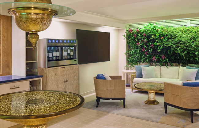 Espacio The Jewel Of Waikiki - Photo 4