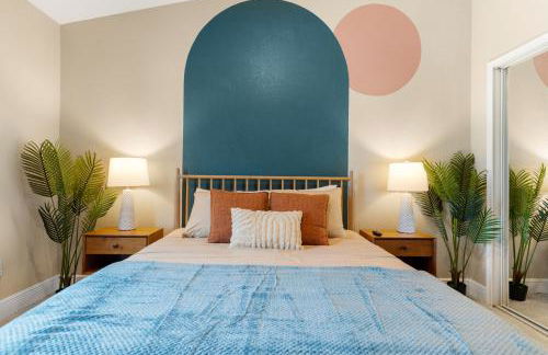 7 beds Nerf Wall Arcade 4 min Walk 2 Beach! - Foto 4