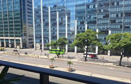Apto moderno c piscina, academia e metrô na porta - Foto 11