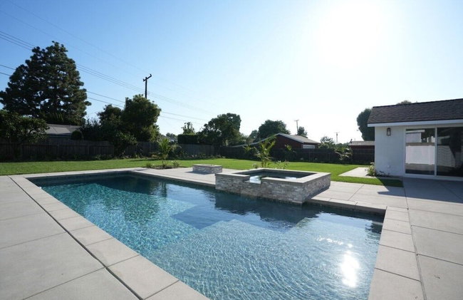 Beautiful Home with 4 bedroom, 2 bathrooms-full amenities - Foto 90