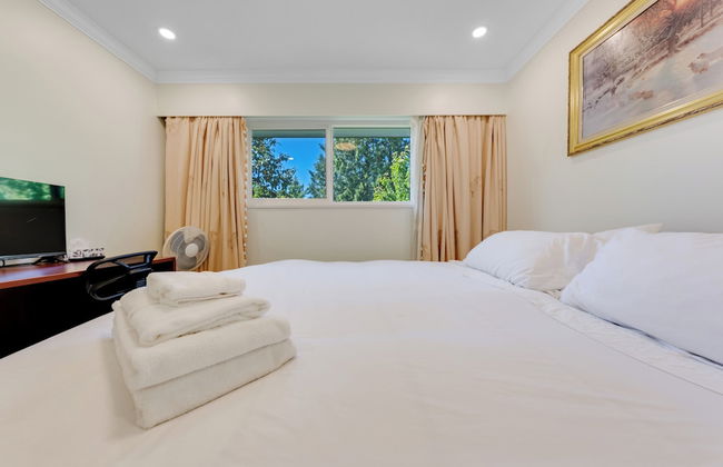 Quite House near Vancouver Airport - Photo 7