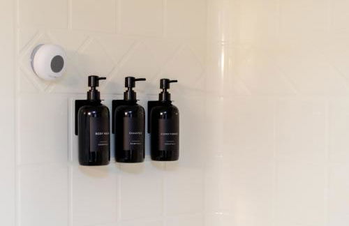 Lakeside Serenity Your Perfect Getaway Gallatin - Photo 14