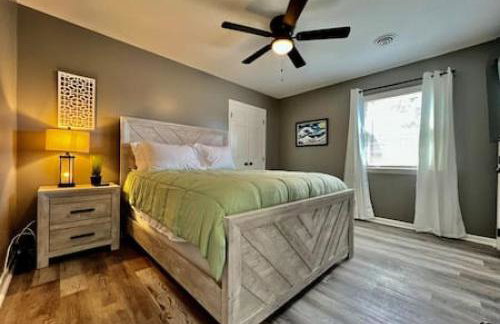 Sleek remodeled Design 2 Bed Trenton, OH Apartment - Foto 9