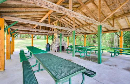 Deck and Fire Pit Near ATV trails in Gaylord - Foto 35