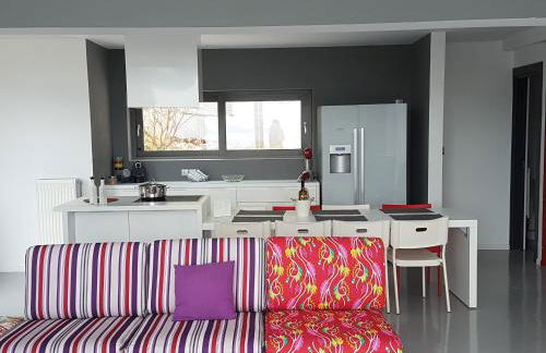 Red Grey Sea View Villa - Foto 13