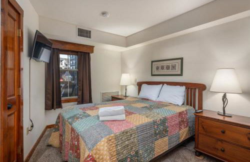 RF219 Hot tub,Heated garage and Parking - Foto 8