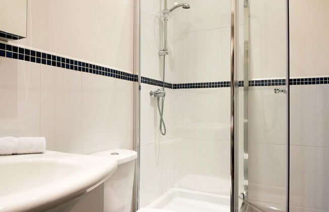 Apartment 1 The Grove - Foto 34