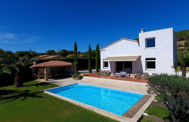 Holiday Home With Private Pool - Foto 24