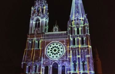 Best of Chartres one bedroom city center and view on the Cathedral - Foto 14