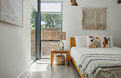 Rooftop Deck, DT City Views, Modern Eastside Oasis - Foto 39