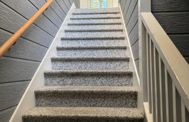 Amazing, Sunny, and Spacious! Steps to Campus! - Photo 34